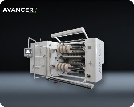 AVANCER turret slitter with integrated unwind station